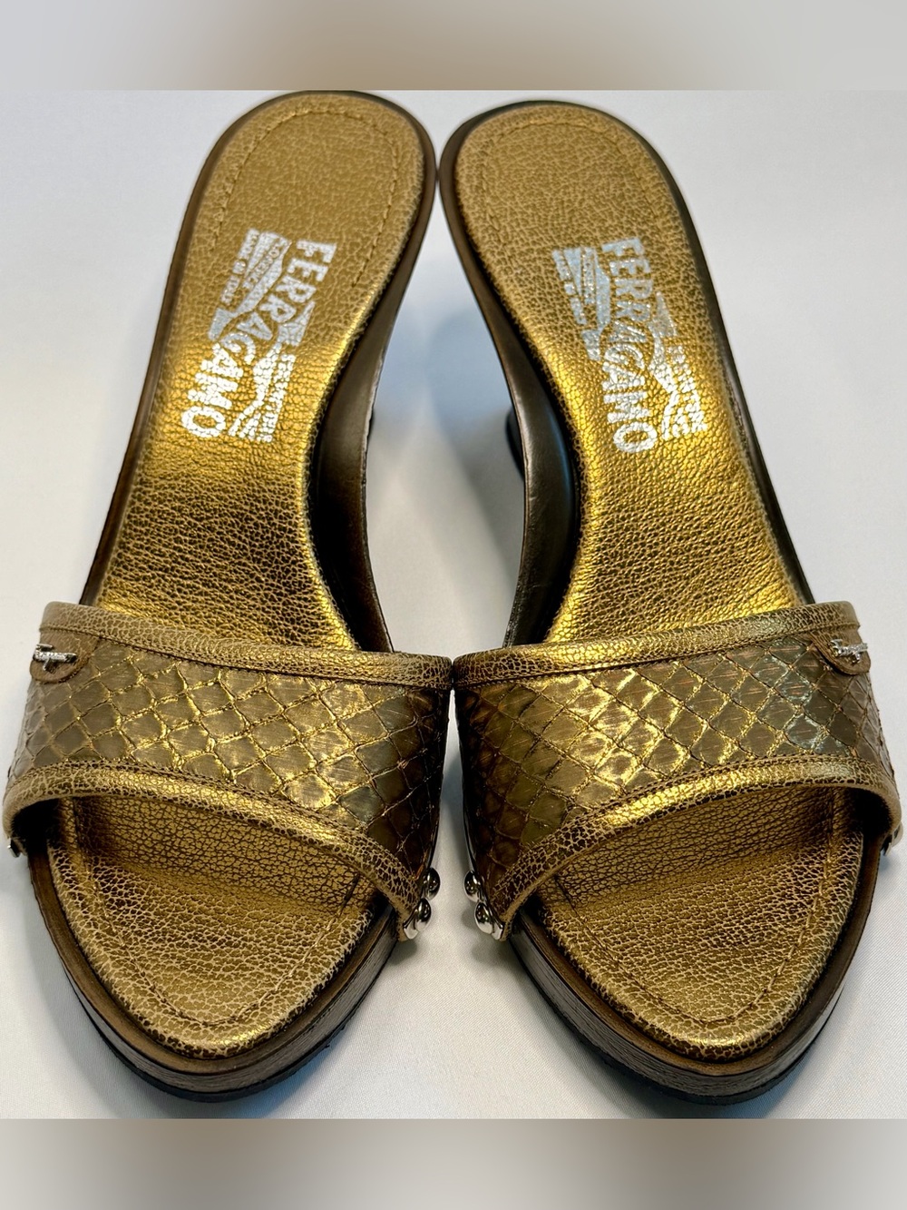 Salvatore Ferragamo Vintage metallic Bronze Leather Wedge Slide Mules w logo 8C - Picture 2 of 15